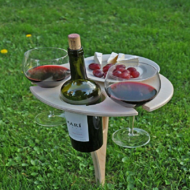 Portable table for perfect wine and aperitif 