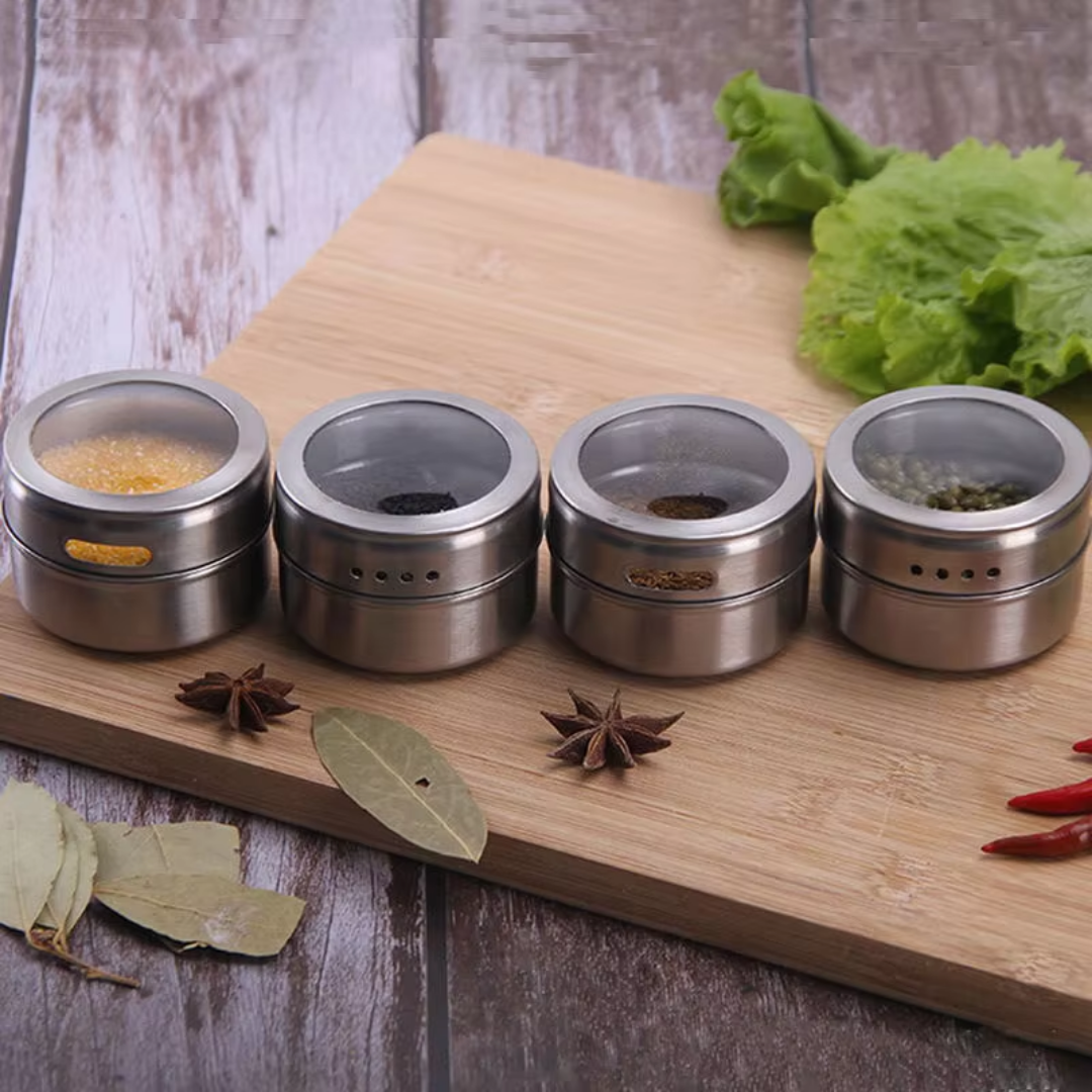 Set di organizzatori magnetici per spezie pratico e chic 