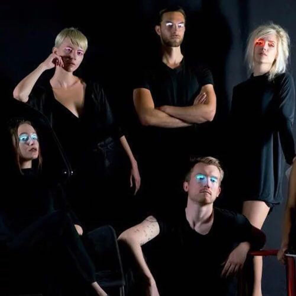 رموش LED مضيئة – مظهر ساحر مضمون 